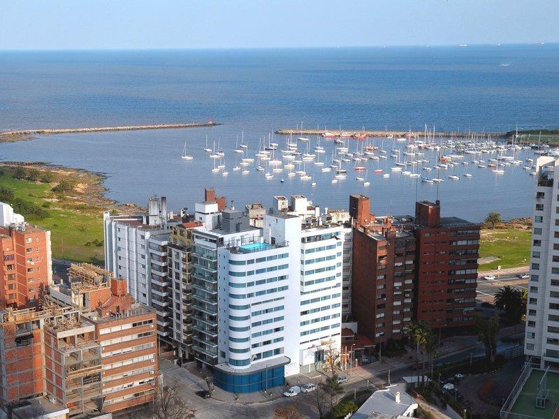 Palladium Business Hotel Montevideo Exterior photo